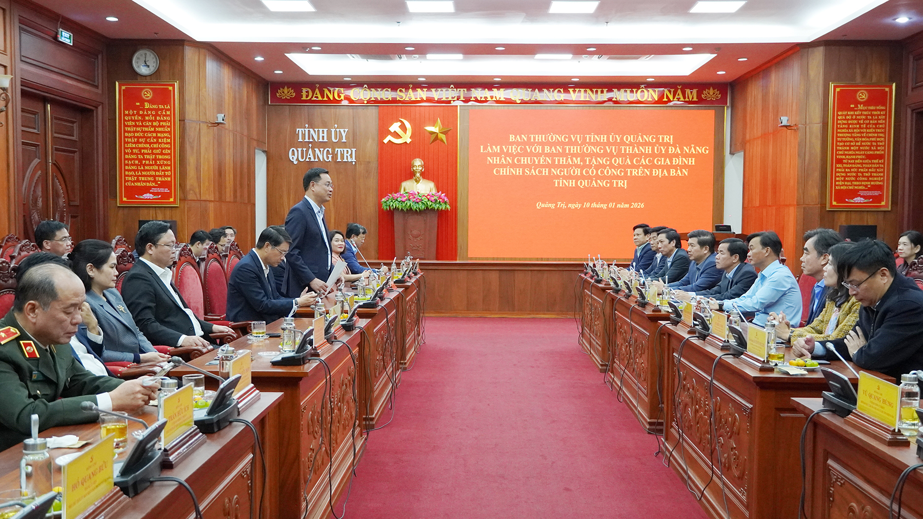 Đoàn công tác thành phố Đà Nẵng thăm, làm việc với Ban Thường vụ Tỉnh ủy Quảng Trị