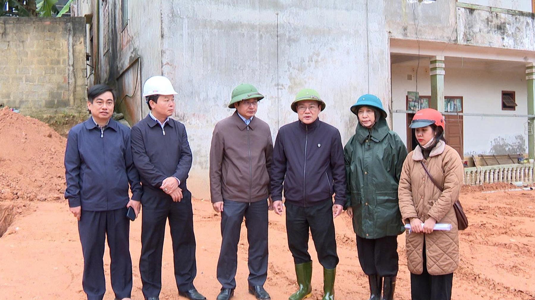 Người dân thôn 3A đường Hùng Vương, xã Khe Sanh trở về nhà an toàn, yên tâm đón Tết