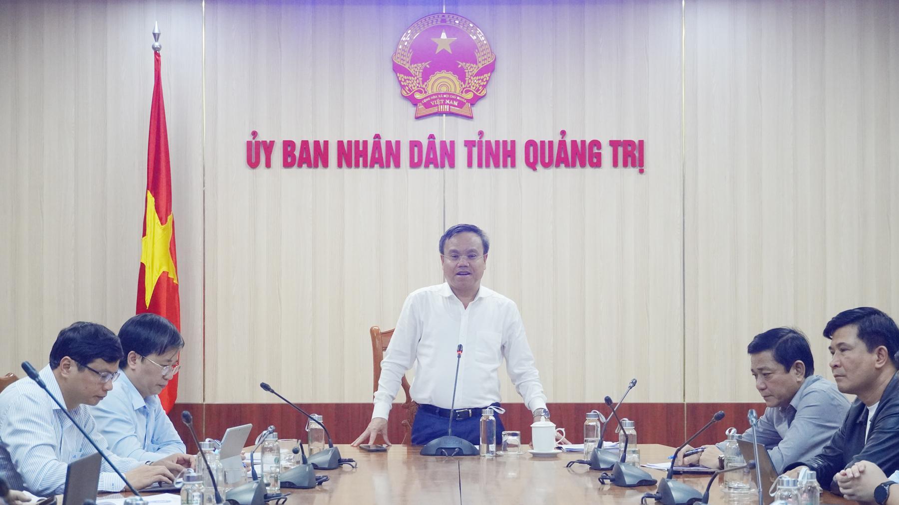 Phó Chủ tịch UBND tỉnh Lê Đức Tiến cho ý kiến đối với phương án, giải pháp hoàn thiện hạ tầng logistics xuyên biên giới với Lào